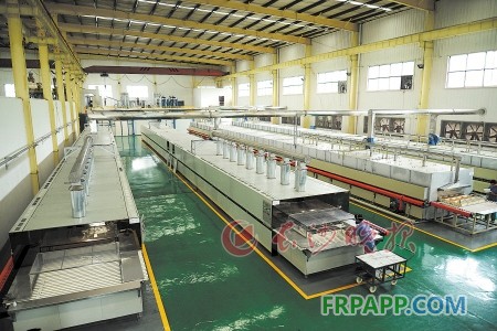 圖為長遠鋰科新擴建的生產(chǎn)線。長沙晚報通訊員 周秋燕 攝